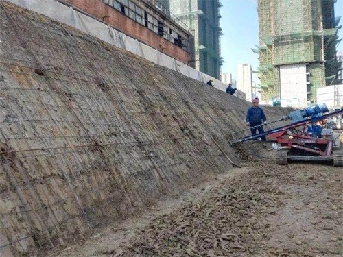 荣成建筑边坡支护